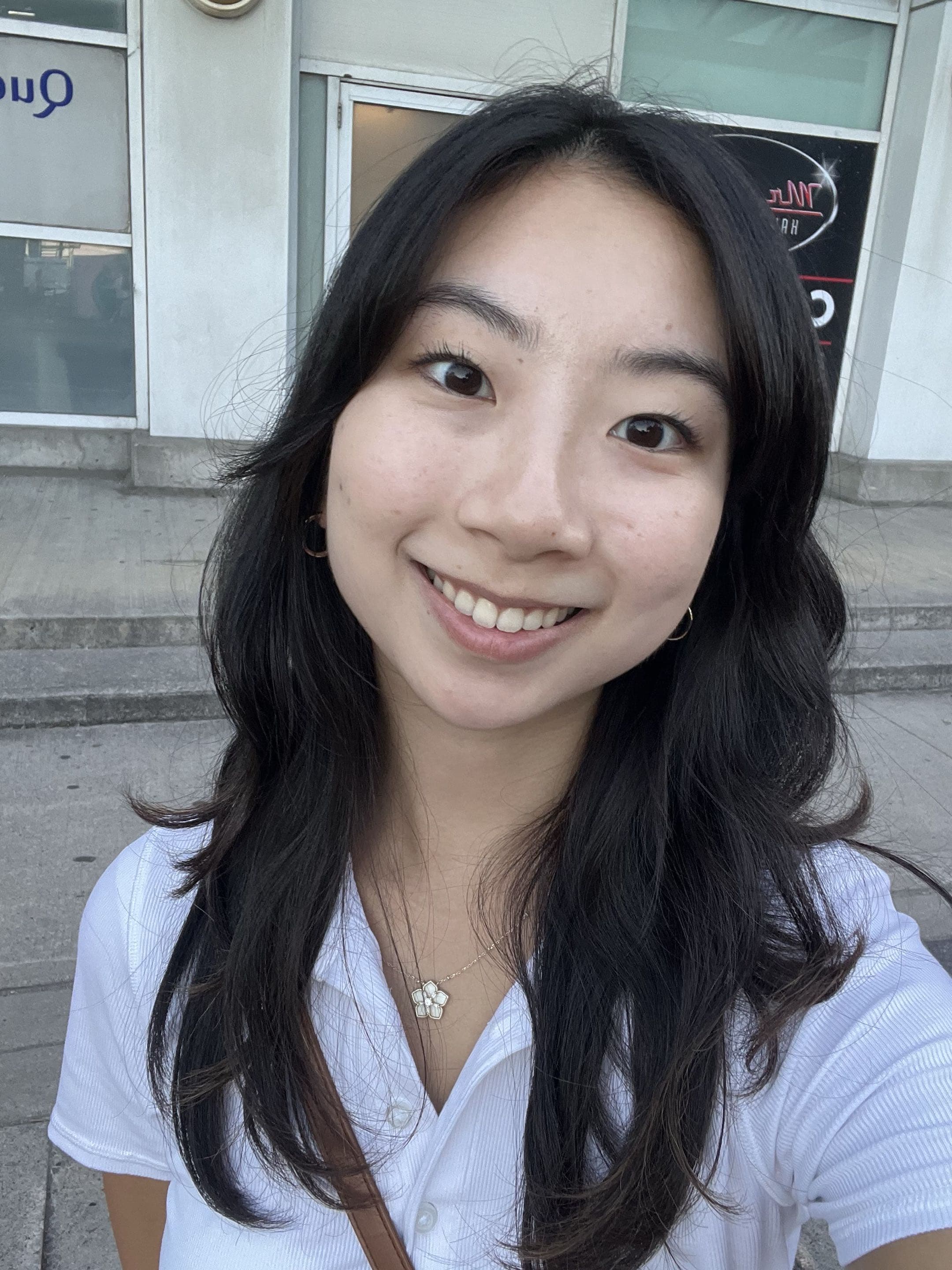 Annika Lam